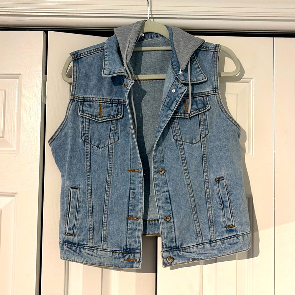 Denim vest with removable grey hood